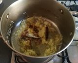 A picture of step 2 of Egyptian/Lebanese Okra (Bamia) Vegan/Vegetarian.