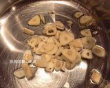 A picture of step 3 of Garlic Stir-Fried Northeastern Chinese Green Beans.