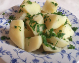 Foto del paso 4 de la receta: Ensalada fresca sencilla con Aguacates