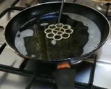 A picture of step 2 of Rice flowers.