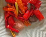 Foto langkah ke 6 dari resep Ayam Goreng Ketumbar Sambal Bawang.