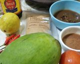 Foto langkah ke 2 dari resep Som Tum Mamuang (Thai Green Mango Salad).