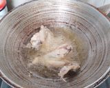 Foto langkah ke 3 dari resep Ayam Goreng Bawang.