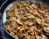 A picture of step 6 of Leftover chapati chivda authentic.