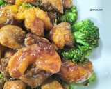 Foto del paso 8 de la receta: Wok de brócoli con magro y mandarina caramelizados en soja y miel