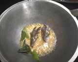 Foto langkah ke 2 dari resep Telur bumbu bali.