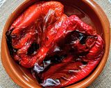 Foto del paso 2 de la receta Ensalada de pimientos rojos asados