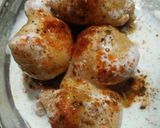 A picture of step 5 of Urad Dal ki curd pakodi chat.