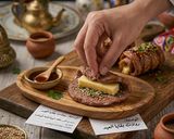 صورة لخطوة 1 من وصفة كوردن بلو اللحم (من بقايا لحمة العيد) 🍖✨