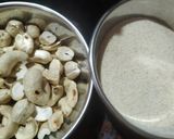 केसरिया सूजी की बर्फी (kesariya suji ki burfi recipe in Hindi) रेसिपी चरण 3 फोटो