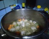 Foto langkah ke 3 dari resep Sop Baso Mudah.