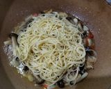 Foto langkah ke 3 dari resep #116. Spaghetti Aglio Olio Jamur Shimeji.