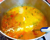 Foto del paso 20 de la receta: Sopa de mariscos a los tres caldos e infusionada con azafrán
