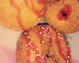 A picture of step 4 of Flied doughnuts.