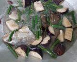 Foto langkah ke 3 dari resep Santan Terong Kacang Panjang Ikan Asin.