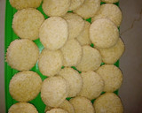Foto del paso 8 de la receta: Alfajores de Coco y Dulce de Leche