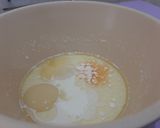 A picture of step 1 of Two way fluffy vanilla cake.