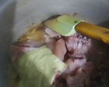 A picture of step 2 of Palak chicken with boiled rice.