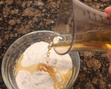 Foto del paso 11 de la receta: Pastel de almendras con glasé perfumado al ron