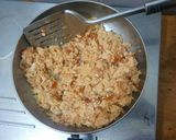 A picture of step 6 of Eggs with tomatoes.