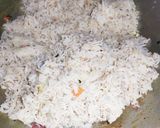 शेजवान फ्राईड राईस (Schezwan Fried Rice Recipe In Marathi) रेसिपी स्टेप 3 फोटो