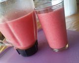 Foto del paso 2 de la receta: Smoothie de fresa y frambuesa