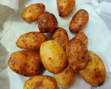 A picture of step 3 of Kashmiri Dum Aloo 🤤.