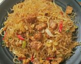 Foto langkah ke 4 dari resep Bihun Goreng.