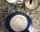 Foto del paso 1 de la receta: Empanada gallega de cebolla y ricotta