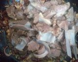 A picture of step 3 of Swahili beef pilau.
