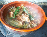 Foto del paso 3 de la receta: Cordero recental asado en cazuela