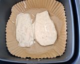 Foto del paso 5 de la receta: Falso pescado frito de berenjena acompañado con pisto