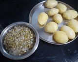 સમોસા (Samosa Recipe in Gujarati) રેસીપી સ્ટેપ1ફોટો