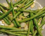Shrimp & Green Bean Stirfry recipe step 2 photo