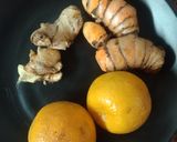 લીલી હળદર અને આદુ નો જ્યુસ (Lili Haldar Ginger Juice Recipe In Gujarati) રેસીપી સ્ટેપ1ફોટો