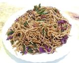 A picture of step 7 of Chowmein.