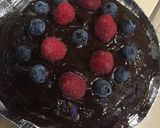 Foto del paso 10 de la receta: Bizcocho con crema y cobertura de chocolate
