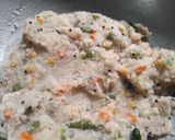 A picture of step 4 of Suji Upma.