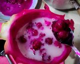 Foto langkah ke 3 dari resep Puding Susu Buah Naga.