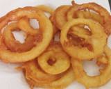 Foto del paso 4 de la receta: Fritura de Berenjena y Aros de Cebolla rebozados con pasta Orly