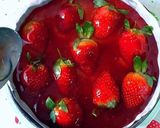 Foto del paso 12 de la receta: Tarta de fresas con dos tipos de quesos y fresones glaseados