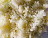 A picture of step 1 of Cabbage Manchurian.