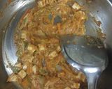 A picture of step 3 of Veg kathi Roll.