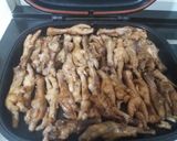 Foto langkah ke 3 dari resep Ceker Panggang Pedas Mani.