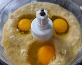 Foto del paso 1 de la receta: Budín de avena con manzana, pera y banana saludable