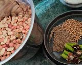 A picture of step 2 of Palli chutney.