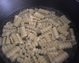 Foto langkah ke 1 dari resep Maklor saos cream bayam (makaroni telor).
