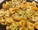 Foto del paso 5 de la receta: Pajaritas salteadas con champiñones