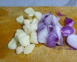 Foto langkah ke 1 dari resep Tumis Kangkung, Taoge Teri kuah asam manis.