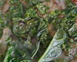 Foto del paso 4 de la receta: Tortilla de kale o col rizada y cebolla 💚 muuuy fácil y nutritiva 💚